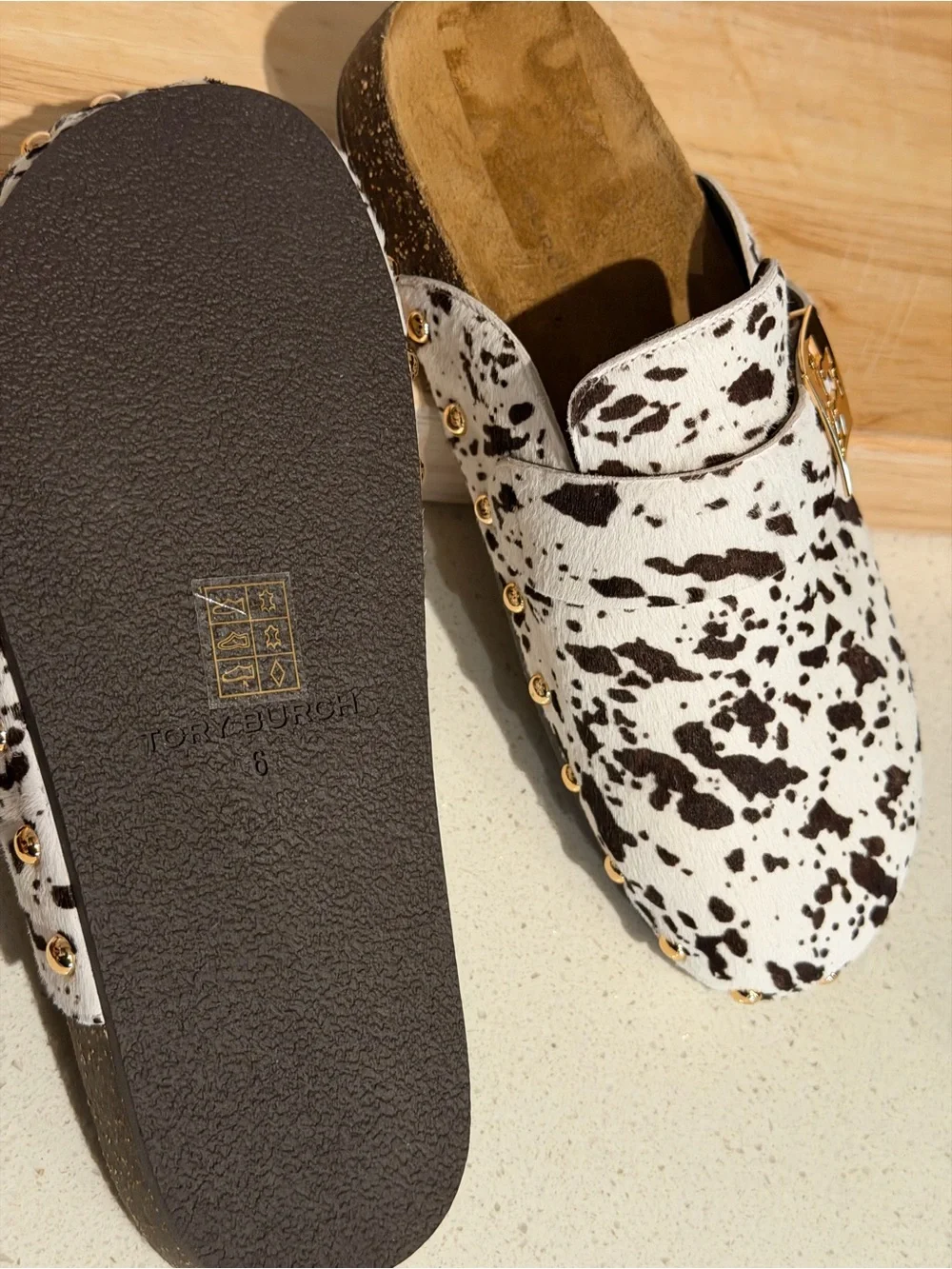 Tory Burch Womens Mellow Stud Ivory Animal Print Calf Hair Mules - Picture 3 of 11
